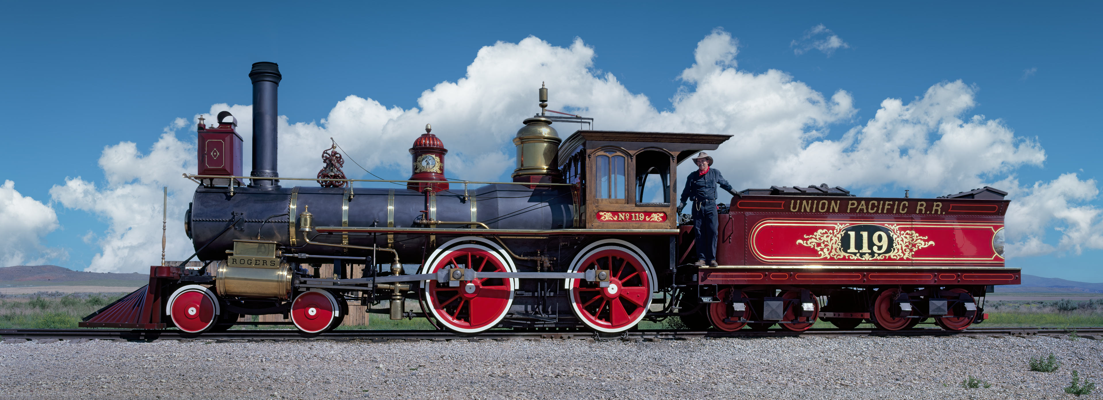 Locomotive 119, Golden Spike, Utah, USA (40500_clds)