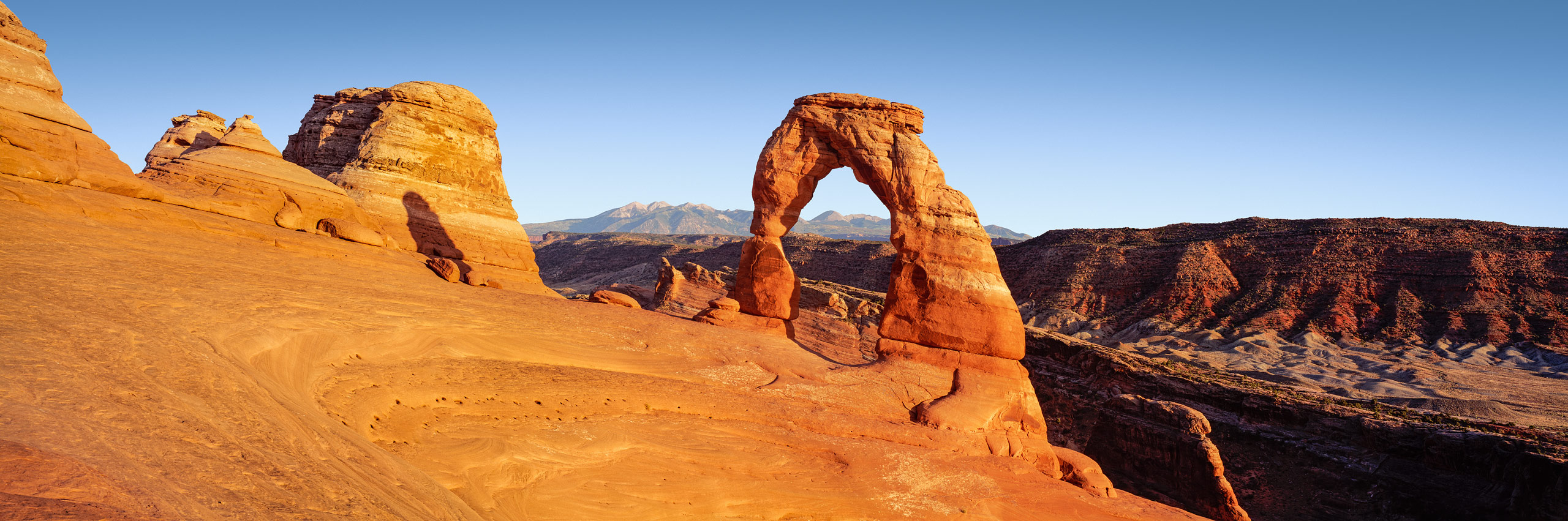 Delicate Arch, Arches National Park, Utah, USA 