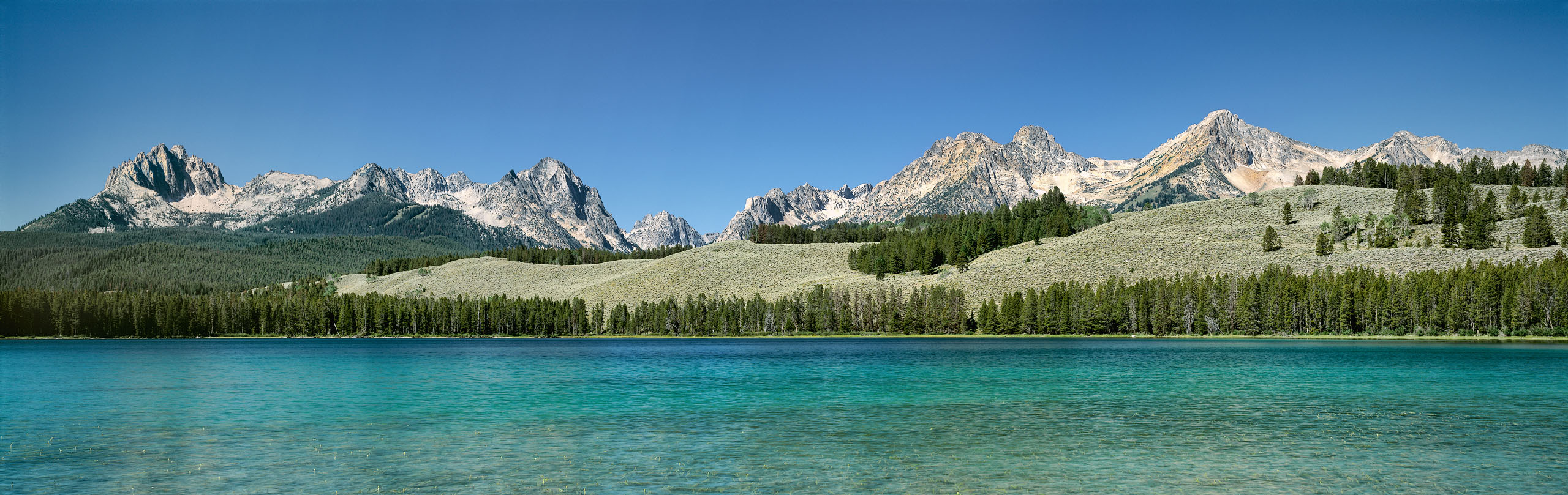 Little Redfish Lake, Sawtooth Mountains, Idaho, USA